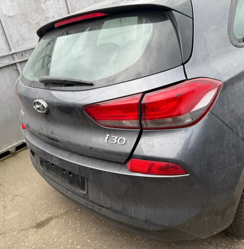 Hyundai I30 1.6 d, снимка 3 - Автомобили и джипове - 52661313