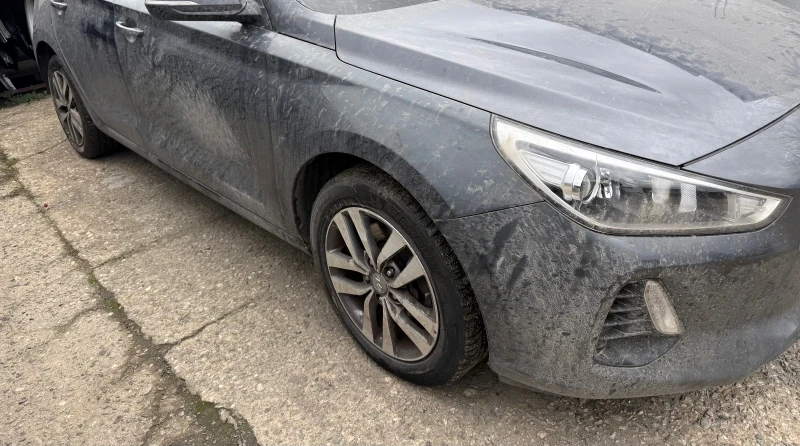 Hyundai I30 1.6 d, снимка 2 - Автомобили и джипове - 52661313