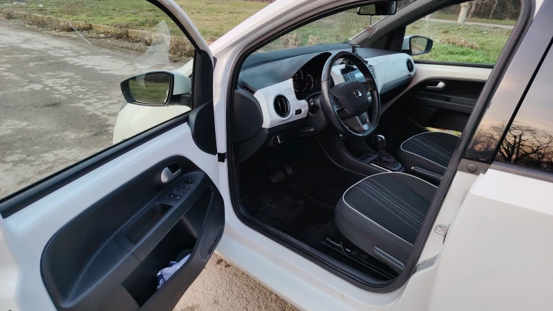 Seat Mii Електрически 36.8kwh, снимка 9 - Автомобили и джипове - 53404337