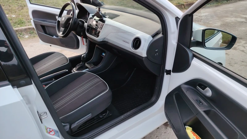 Seat Mii Електрически 36.8kwh, снимка 11 - Автомобили и джипове - 53404337