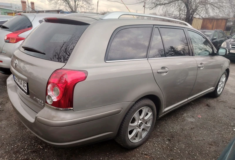 Toyota Avensis 2.2D/SOLL, снимка 5 - Автомобили и джипове - 53473258