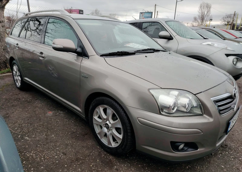 Toyota Avensis 2.2D/SOLL, снимка 4 - Автомобили и джипове - 53473258