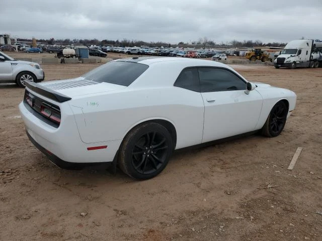 Dodge Challenger, снимка 4 - Автомобили и джипове - 48809027