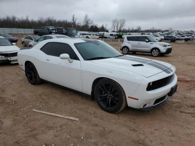 Dodge Challenger, снимка 5 - Автомобили и джипове - 48809027