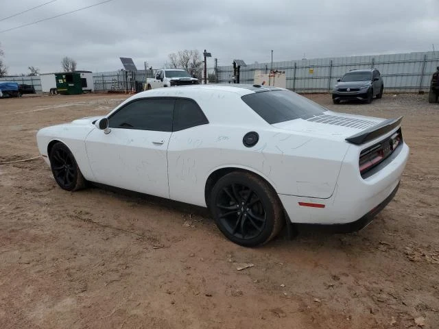 Dodge Challenger, снимка 2 - Автомобили и джипове - 48809027