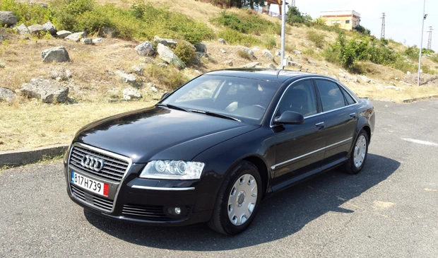 Audi A8 4.2 TDI, снимка 1 - Автомобили и джипове - 49006803