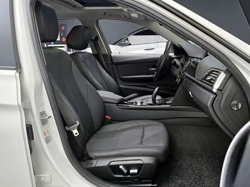 BMW 320 D, снимка 10 - Автомобили и джипове - 55884701