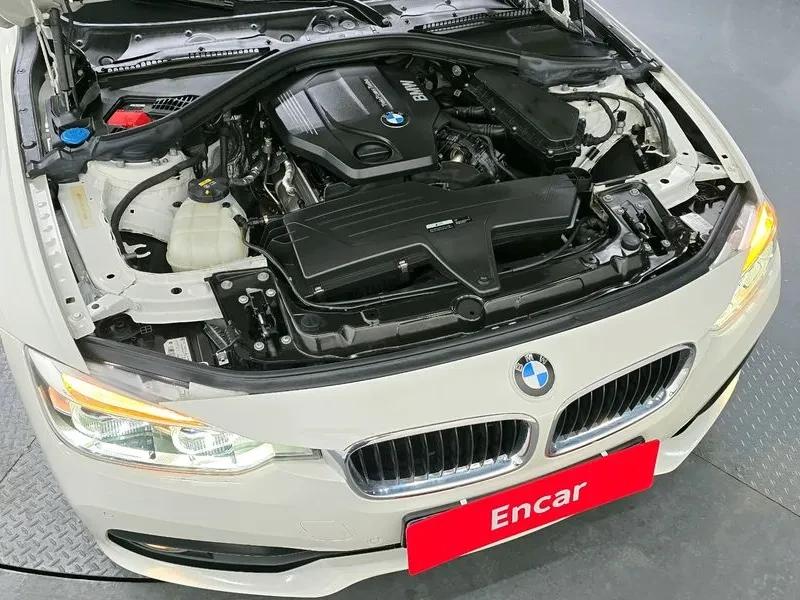 BMW 320 D, снимка 5 - Автомобили и джипове - 55884701