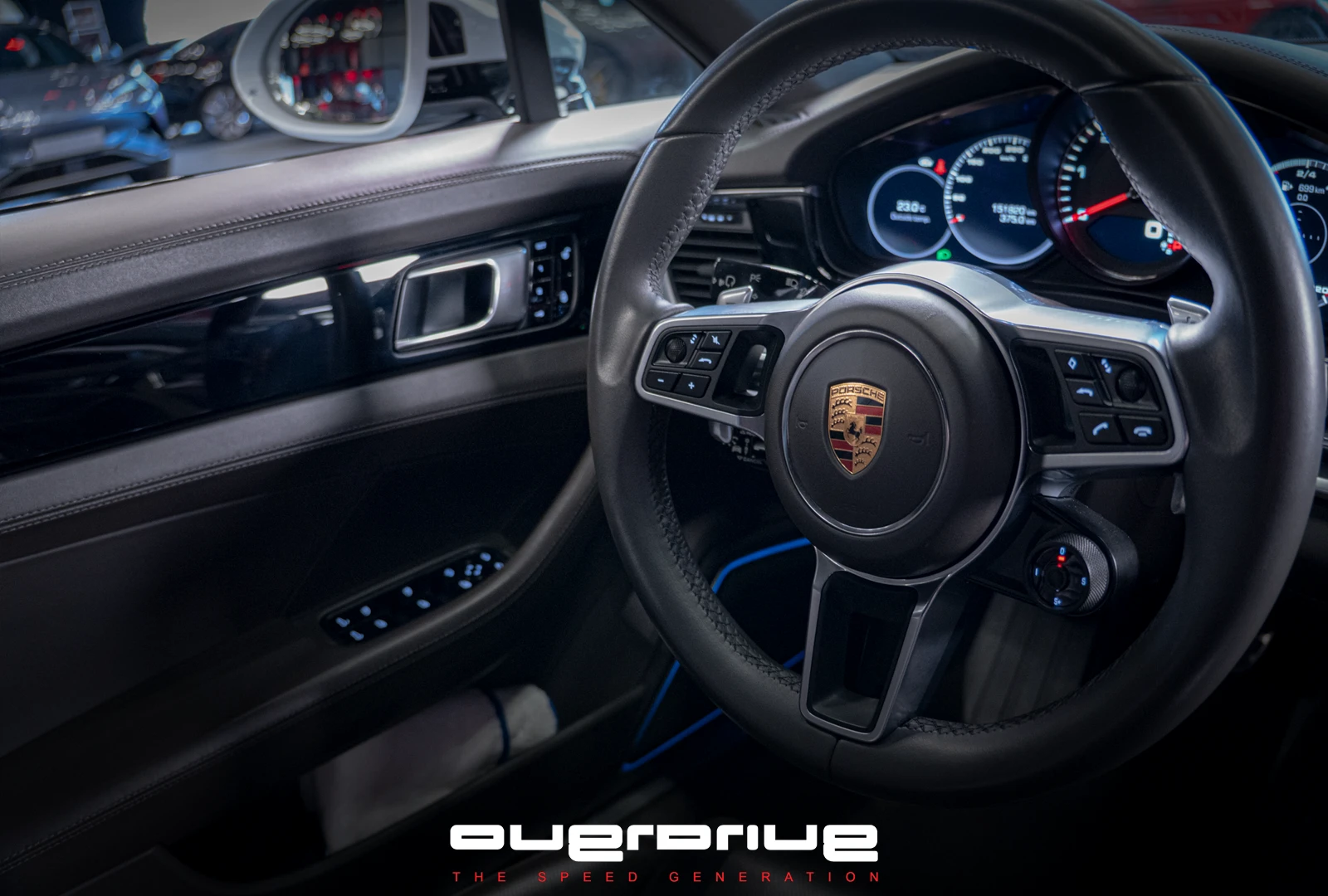 Porsche Panamera 4S Diesel В гаранция!, снимка 14 - Автомобили и джипове - 53876708