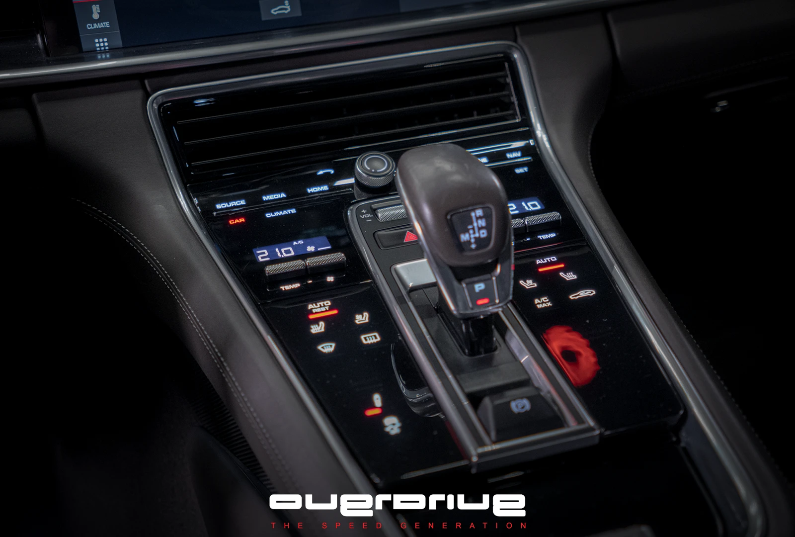 Porsche Panamera 4S Diesel В гаранция!, снимка 12 - Автомобили и джипове - 53876708