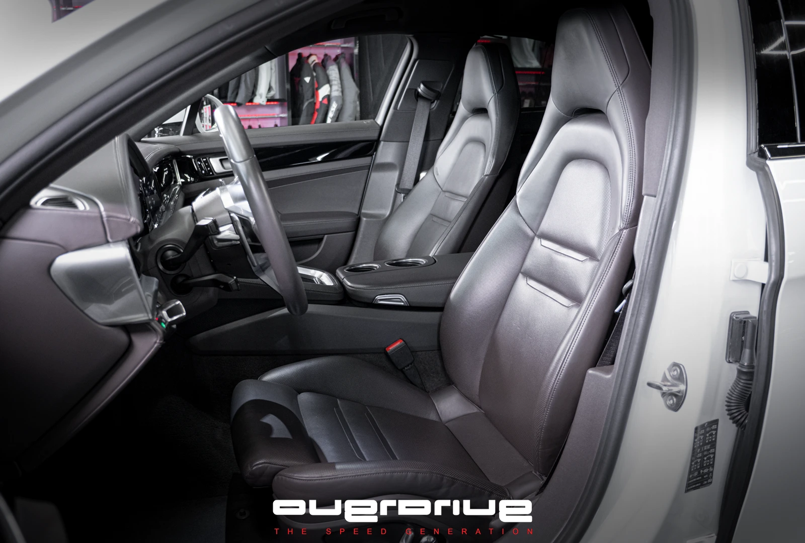 Porsche Panamera 4S Diesel В гаранция!, снимка 6 - Автомобили и джипове - 53876708