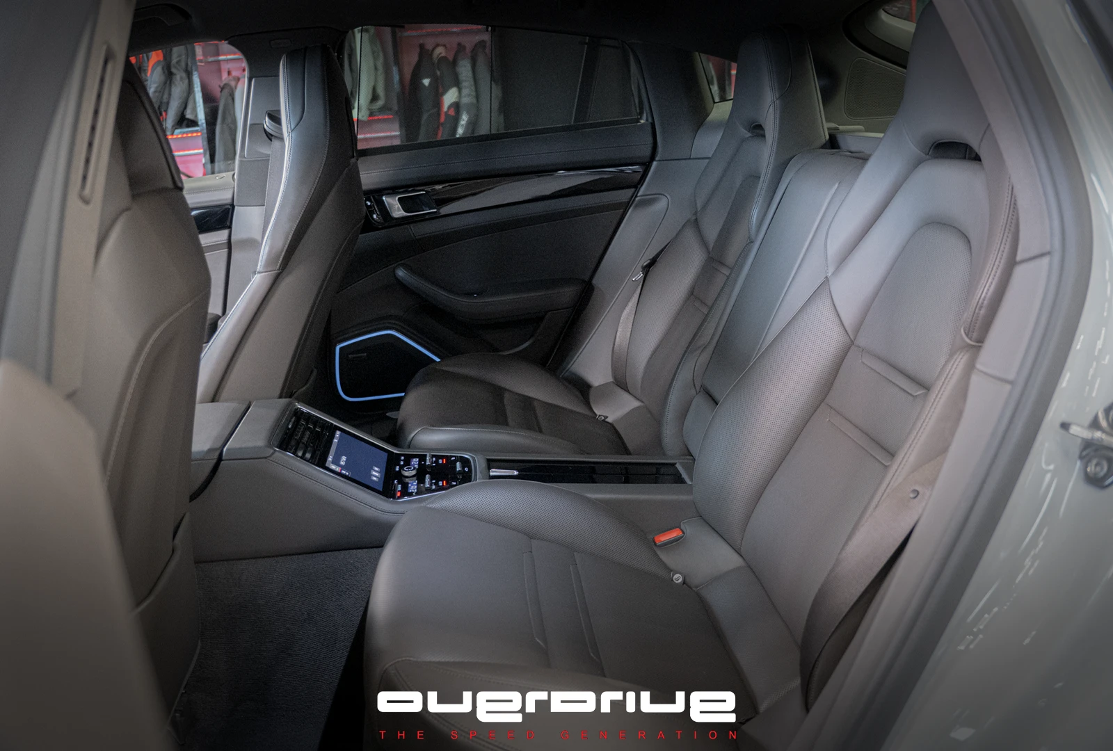 Porsche Panamera 4S Diesel В гаранция!, снимка 7 - Автомобили и джипове - 53876708