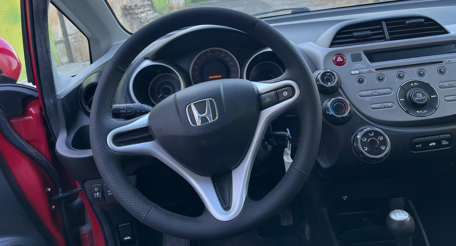 Honda Jazz 1.2 - изображение 6