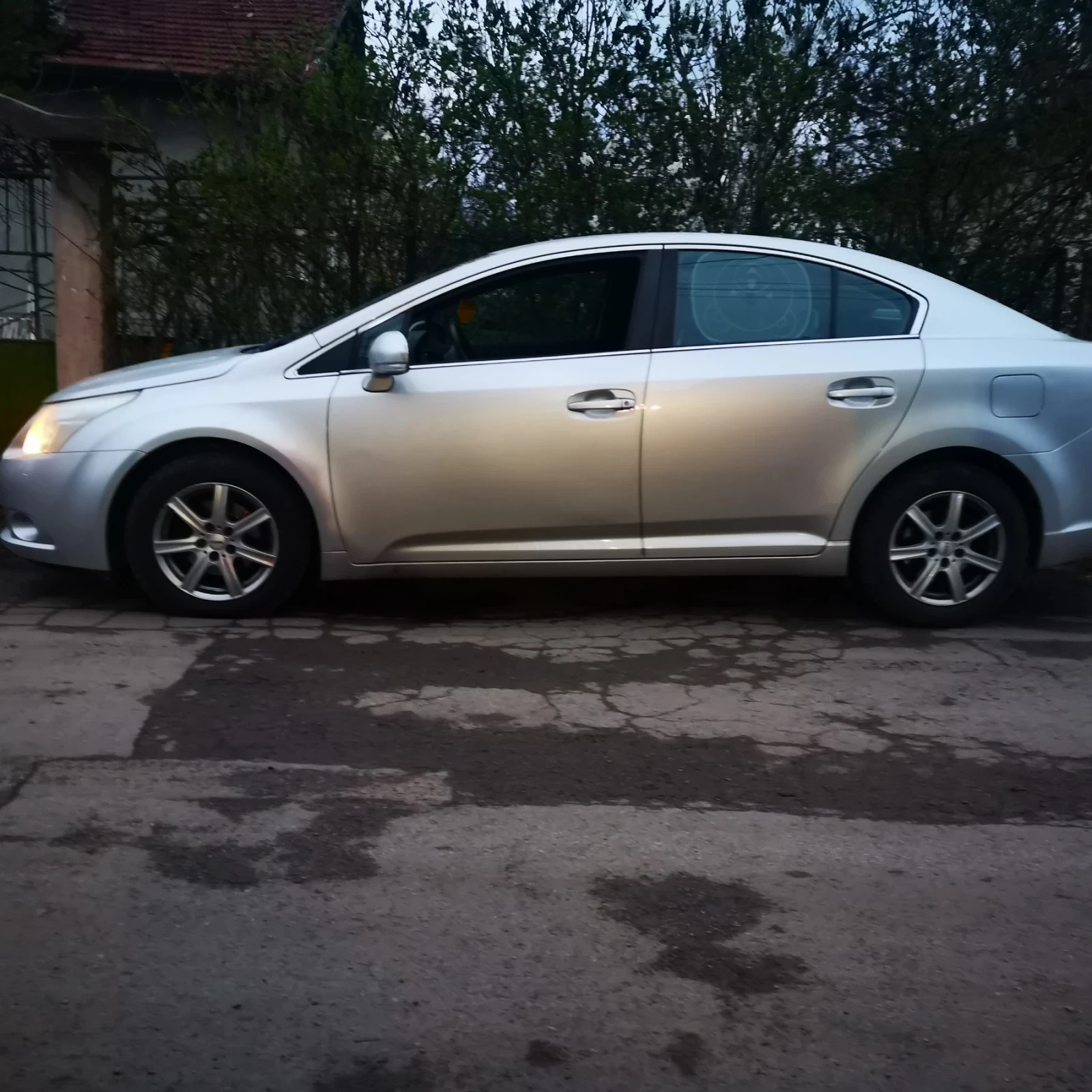 Toyota Avensis | Mobile.bg — изображение 2