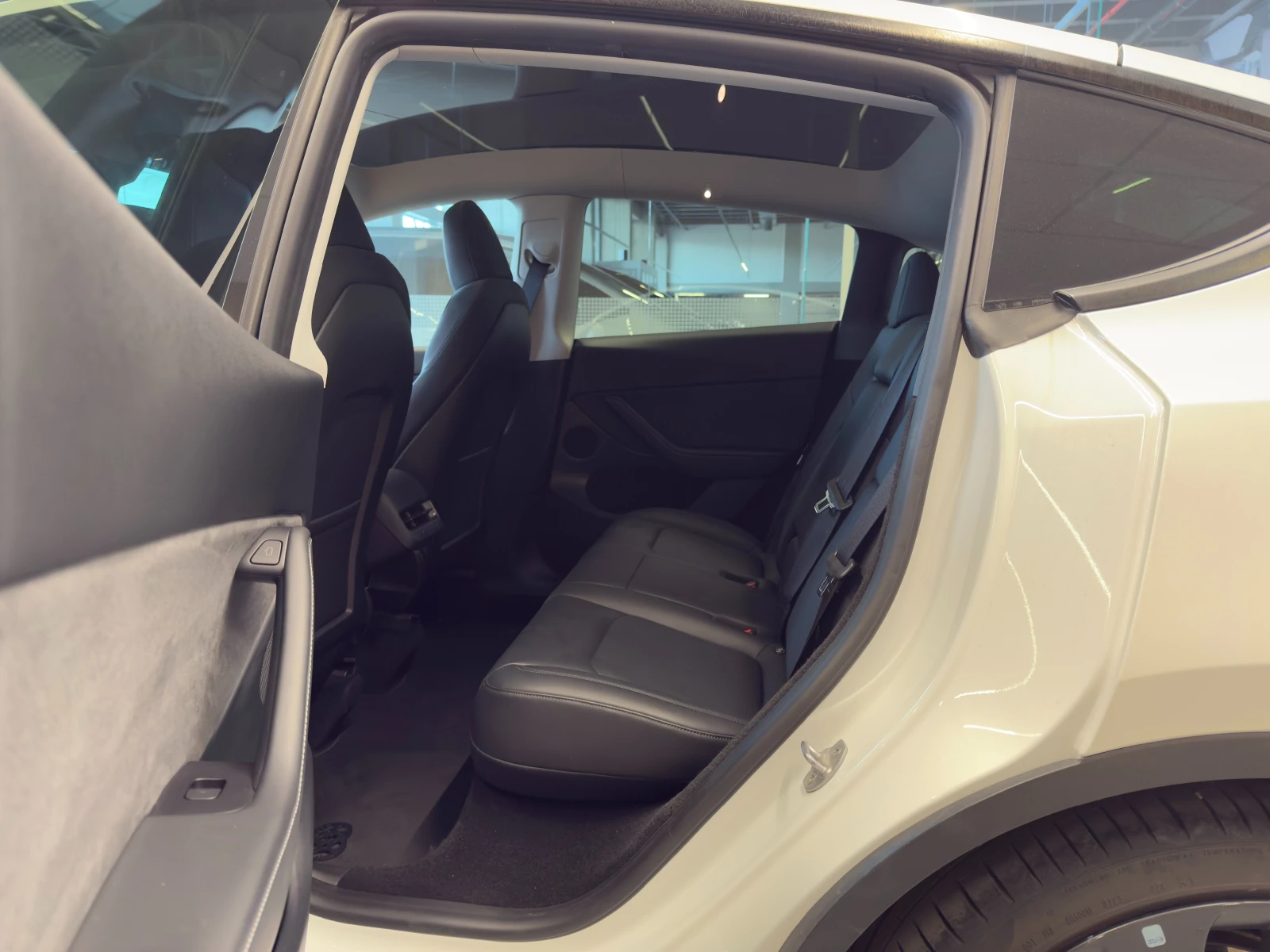 Tesla Model Y PERFONMANCE Dual Motor | Mobile.bg — изображение 15