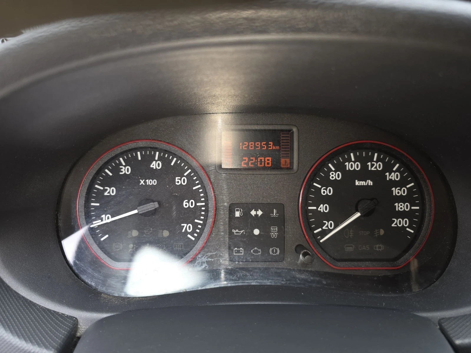 Dacia Sandero 1.6i - изображение 7