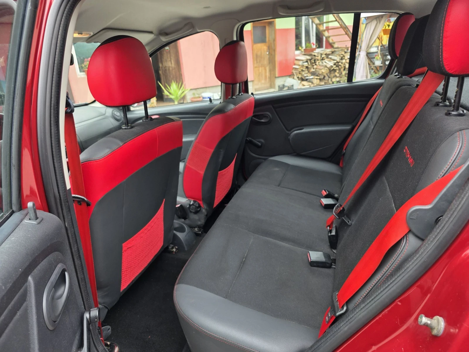 Dacia Sandero 1.6i - изображение 8