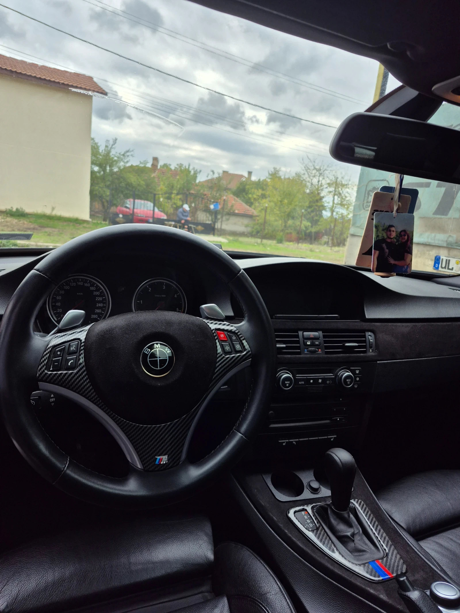 BMW 335  - изображение 5