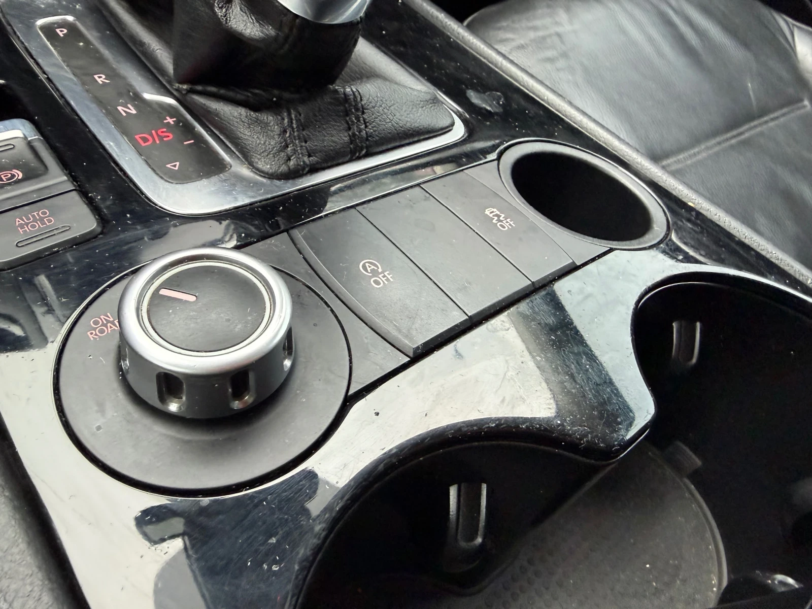 VW Touareg НА* ПРУЖИНИ* 3.0TDI* 245кс, снимка 11 - Автомобили и джипове - 53623267