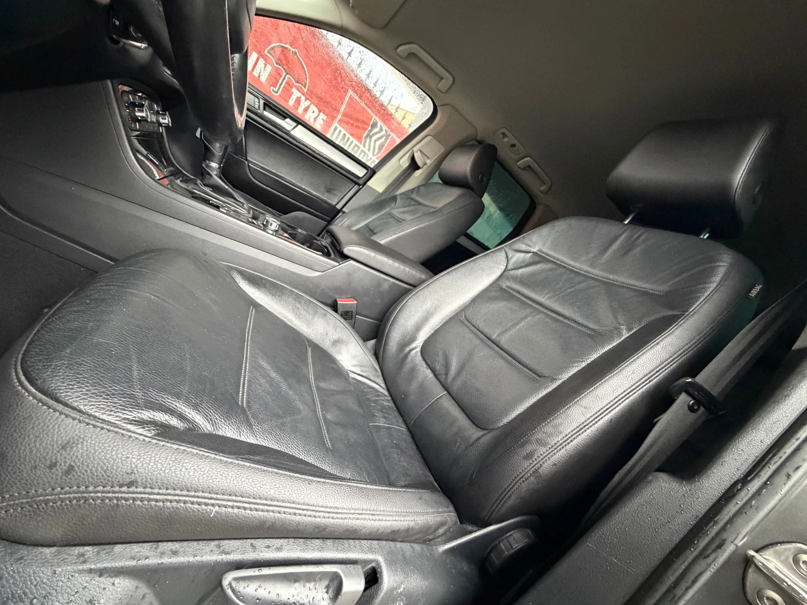 VW Touareg НА* ПРУЖИНИ* 3.0TDI* 245кс, снимка 12 - Автомобили и джипове - 53623267