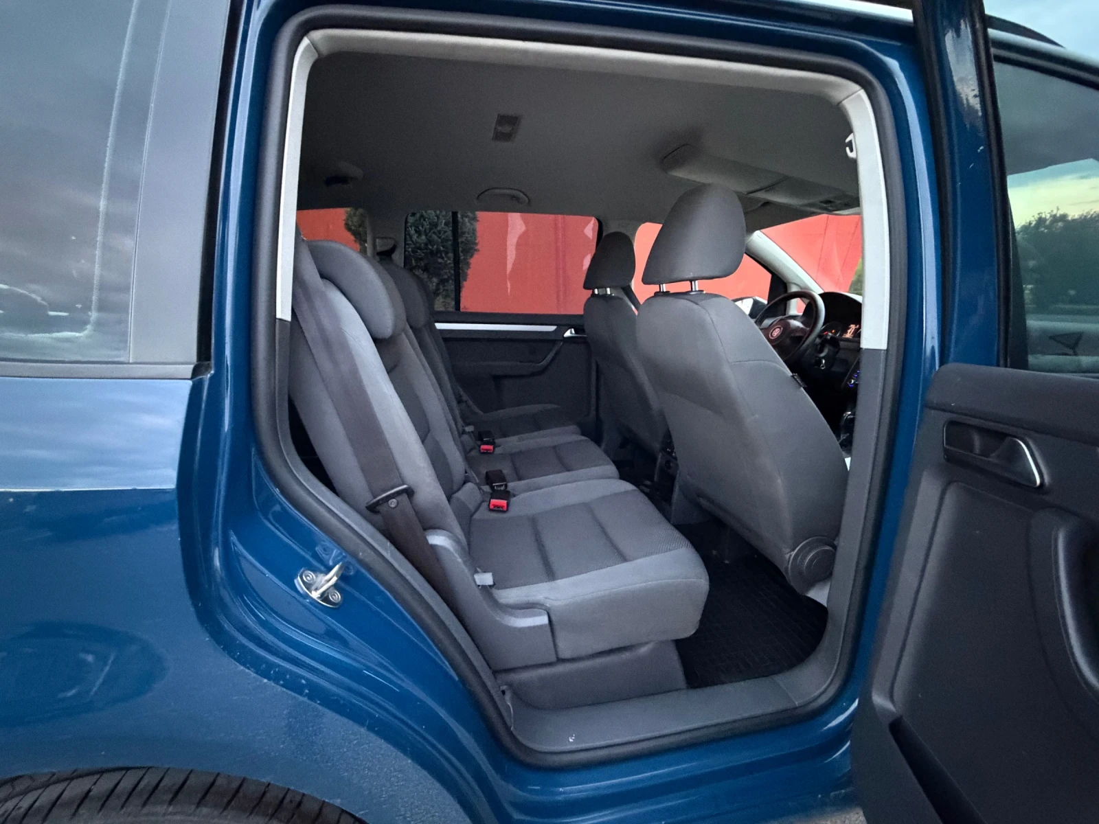 VW Touran DSG* ���������* TDI | Mobile.bg � ����������� 7