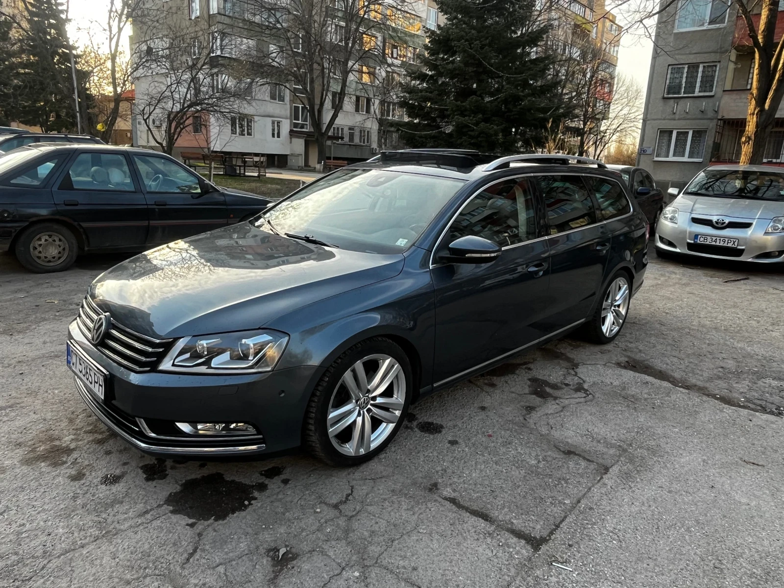 VW Passat 2.0 TSI 211k.c.               БЕЗ АНАЛОГ НА ПАЗАРА, снимка 4 - Автомобили и джипове - 53713945