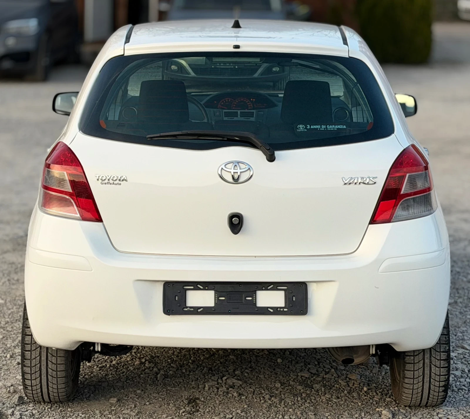 Toyota Yaris 1.4D4D 90кс * Климатроник* * Face-Lift* * ИТАЛИЯ*  - изображение 5