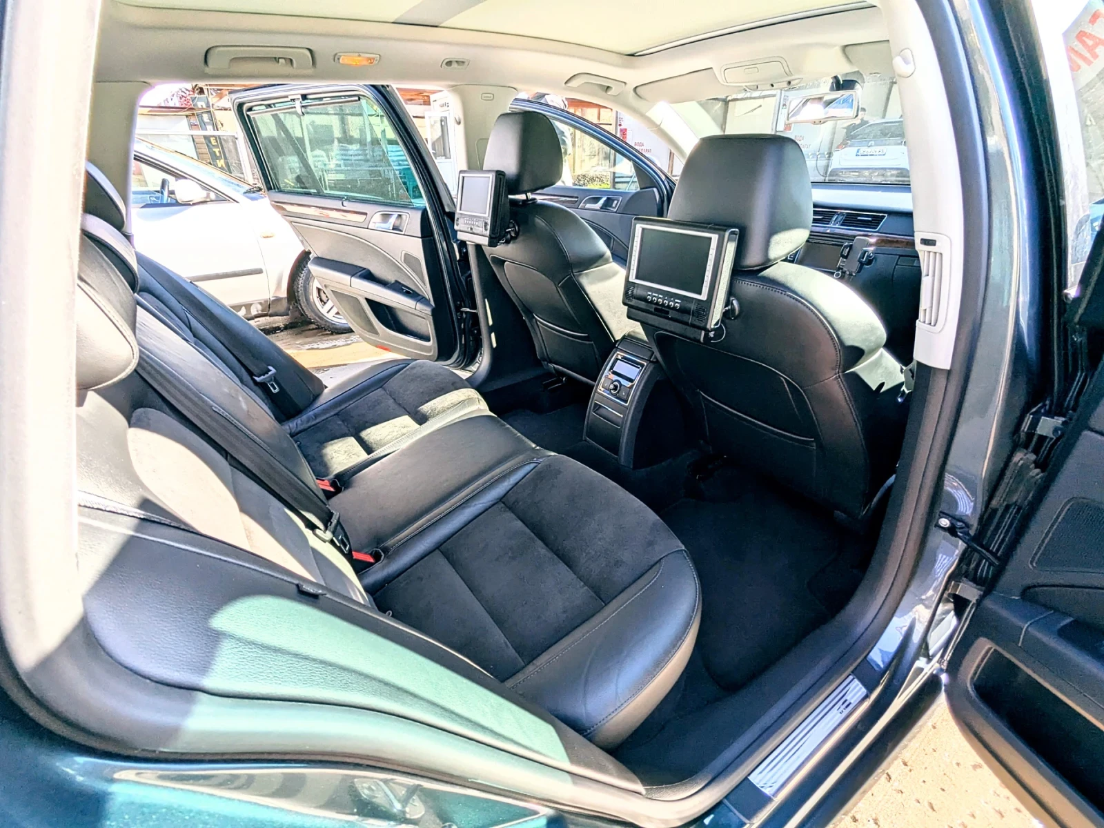 Skoda Superb 2.0 TDI - Facelift - GT line, снимка 11 - Автомобили и джипове - 53817889