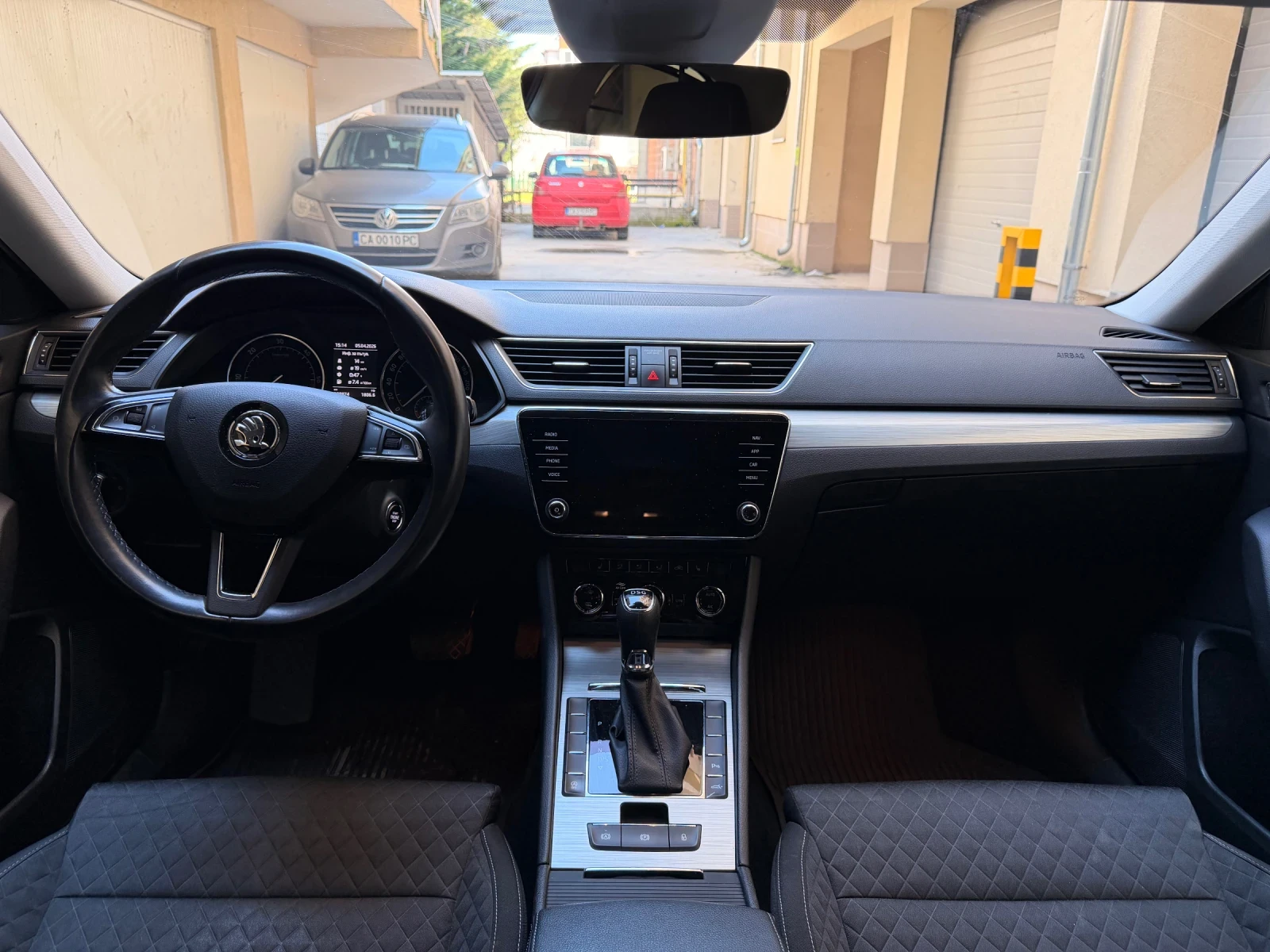 Skoda Superb + ЛИЗИНГ, снимка 7 - Автомобили и джипове - 54119778