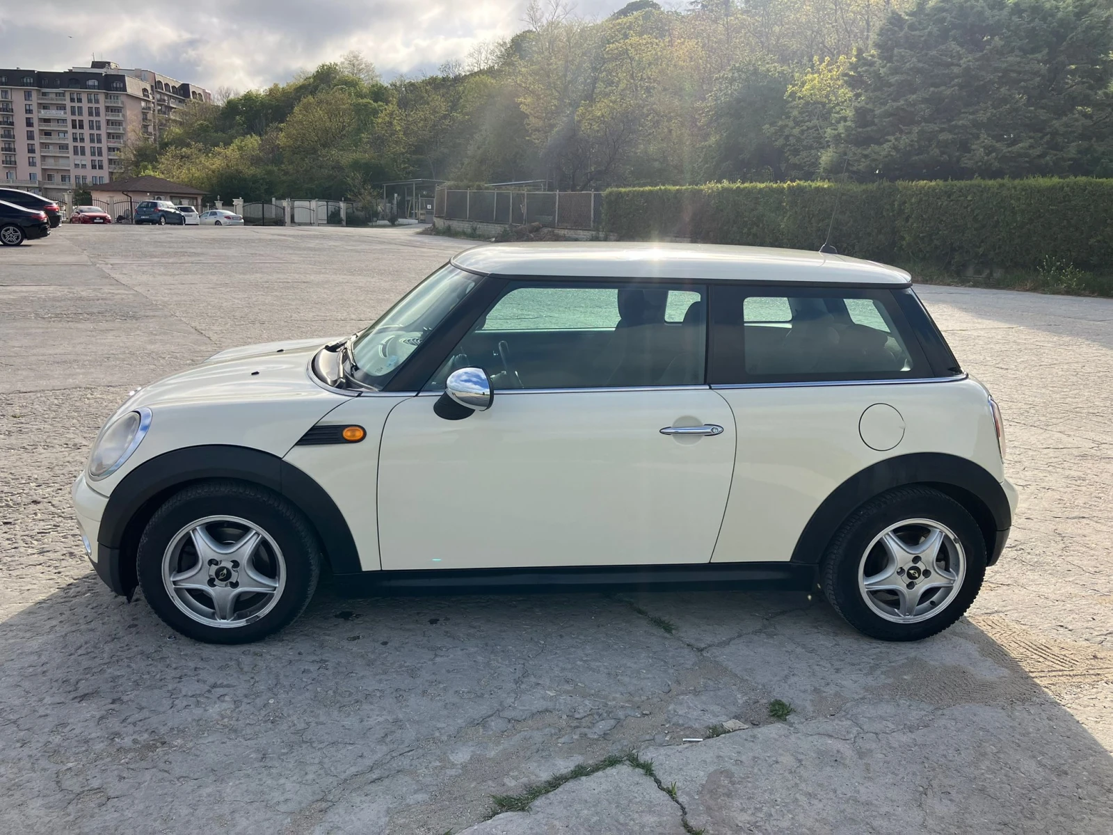 Mini One, снимка 8 - Автомобили и джипове - 54457870