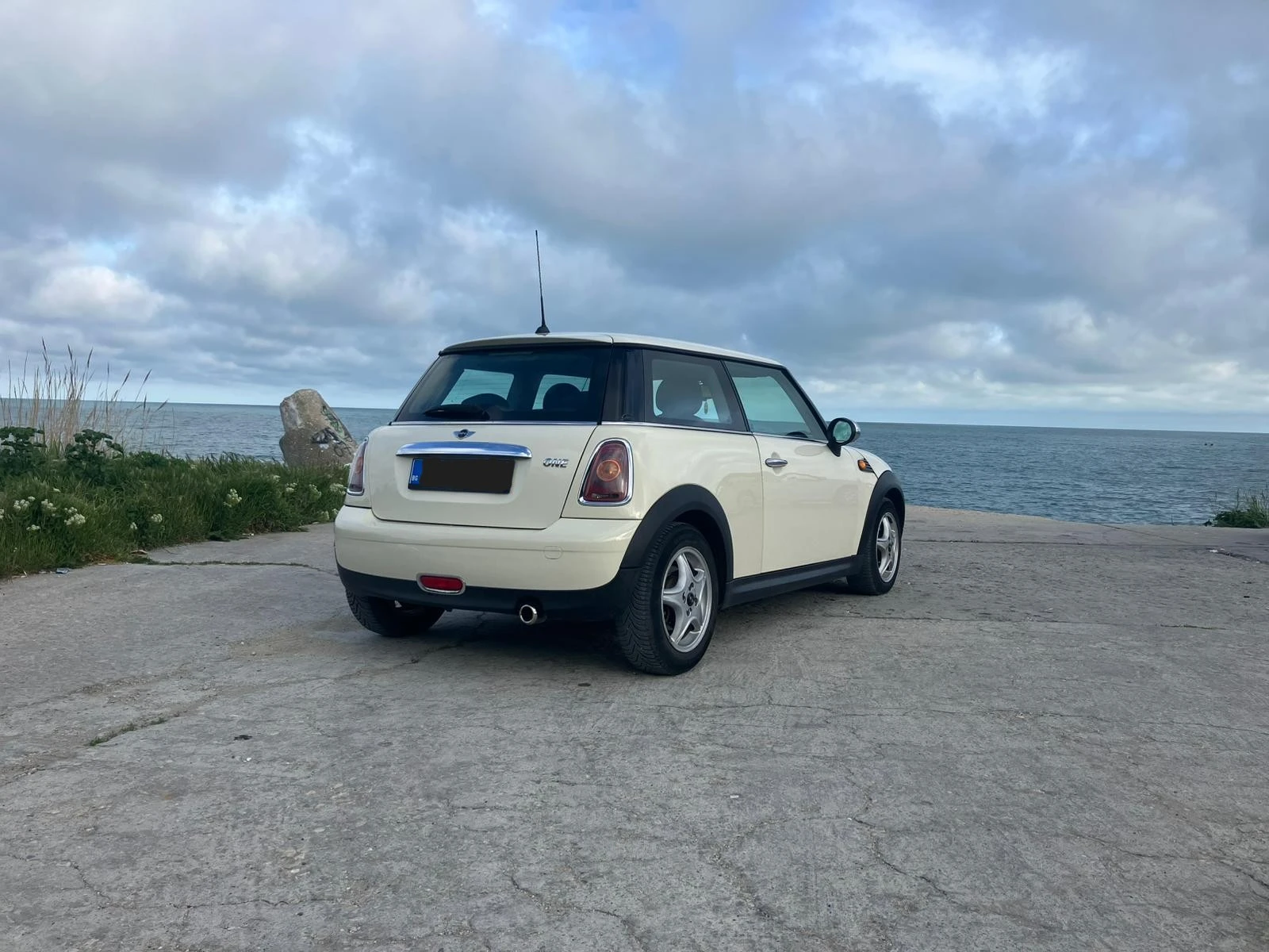 Mini One, снимка 5 - Автомобили и джипове - 54457870