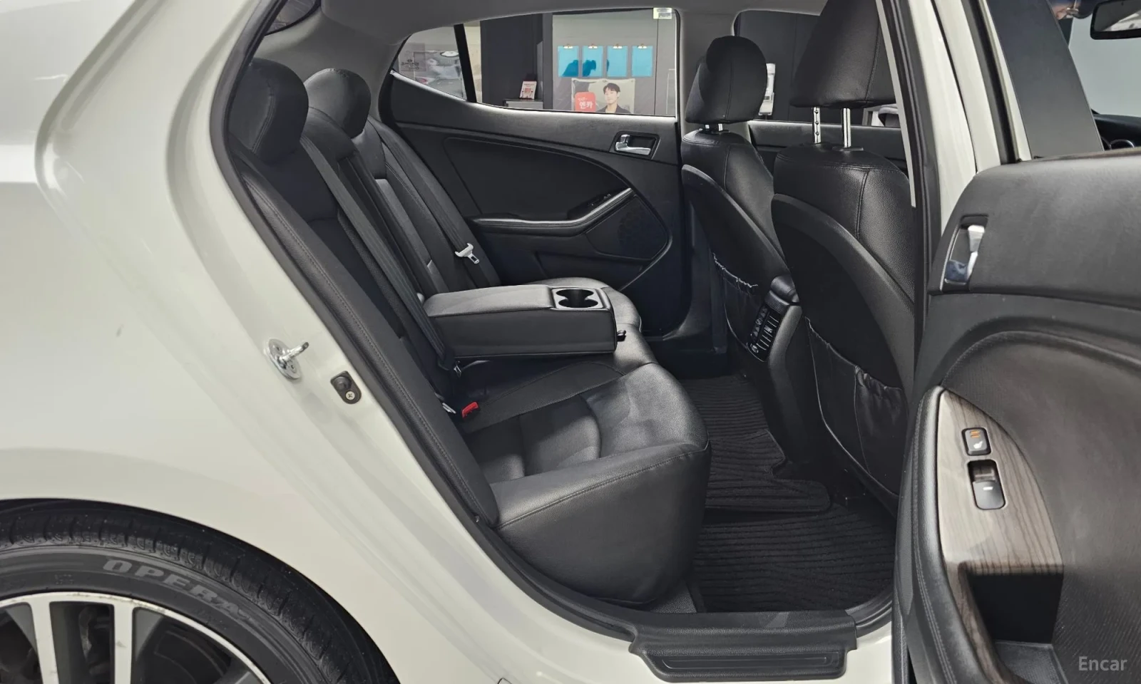 Kia K5 Luxury 110 000km!!!, снимка 12 - Автомобили и джипове - 54967464