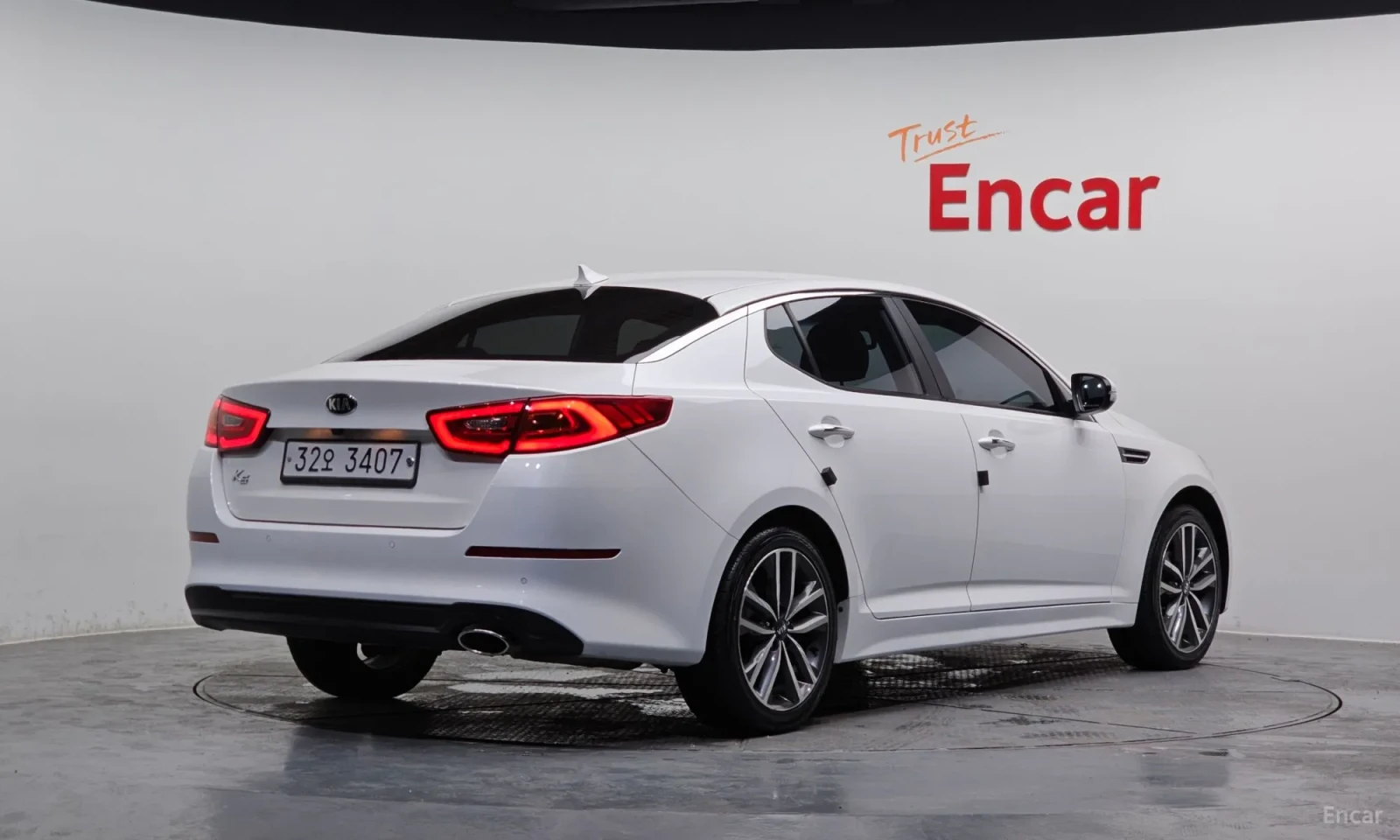 Kia K5 Luxury 110 000km!!!, снимка 2 - Автомобили и джипове - 54967464