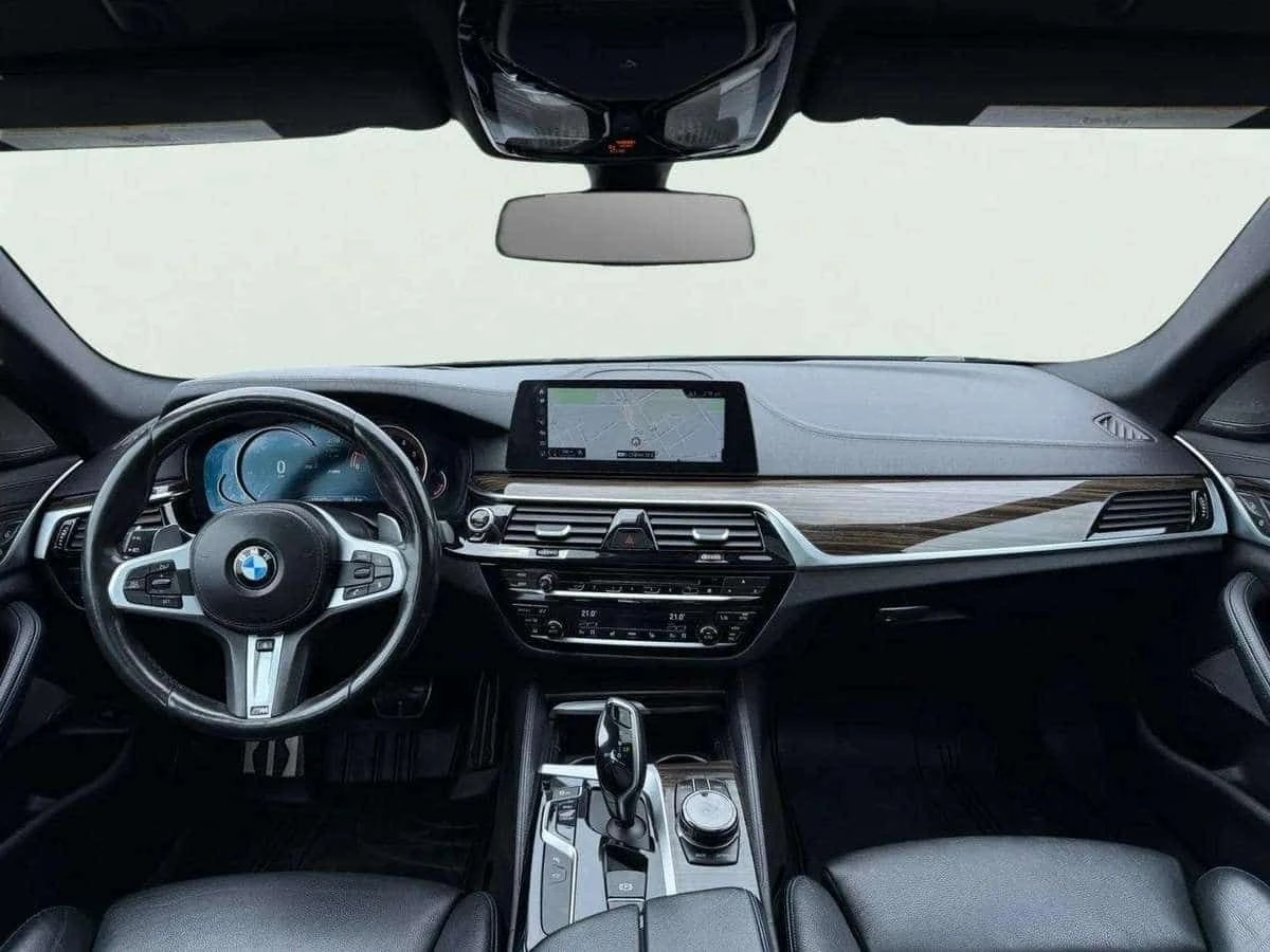 BMW 540 xDrive M Sport ParkAssist HUD CARFAX, снимка 7 - Автомобили и джипове - 55172053