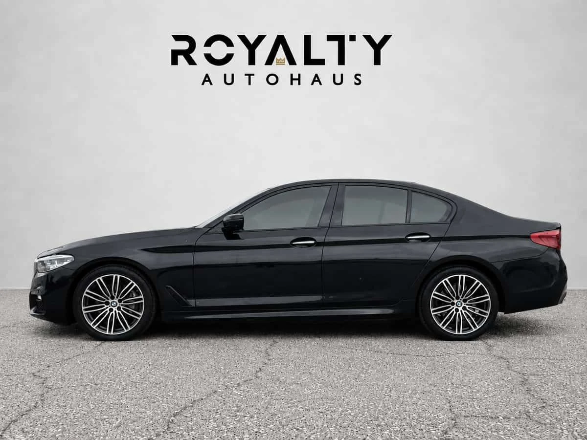 BMW 540 xDrive M Sport ParkAssist HUD CARFAX, снимка 2 - Автомобили и джипове - 55172053