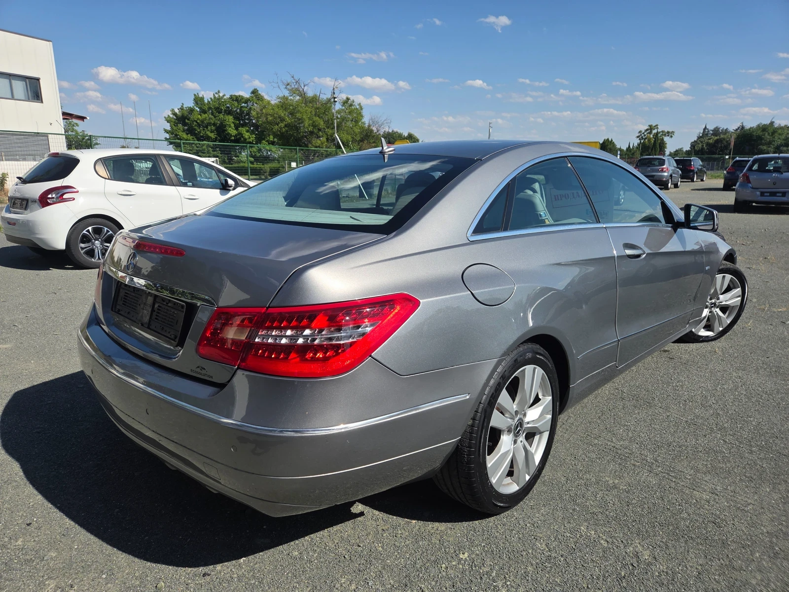 Mercedes-Benz E 220 CUPE2, 2CDI170ksAVANTGARDEAVTOMATIK185000kmITALIAE, снимка 4 - Автомобили и джипове - 55234690