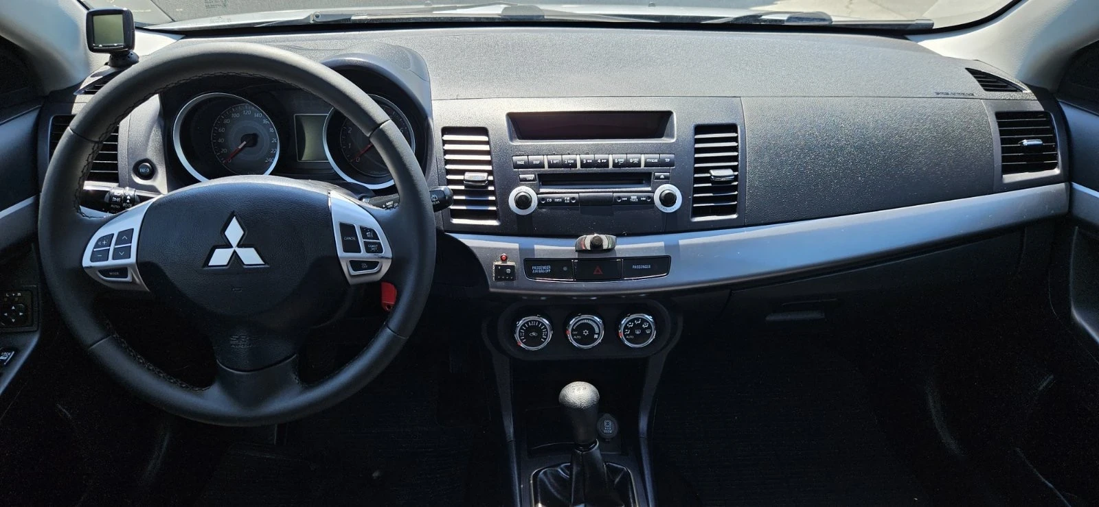 Mitsubishi Lancer 1.8 GAS, снимка 8 - Автомобили и джипове - 55394078