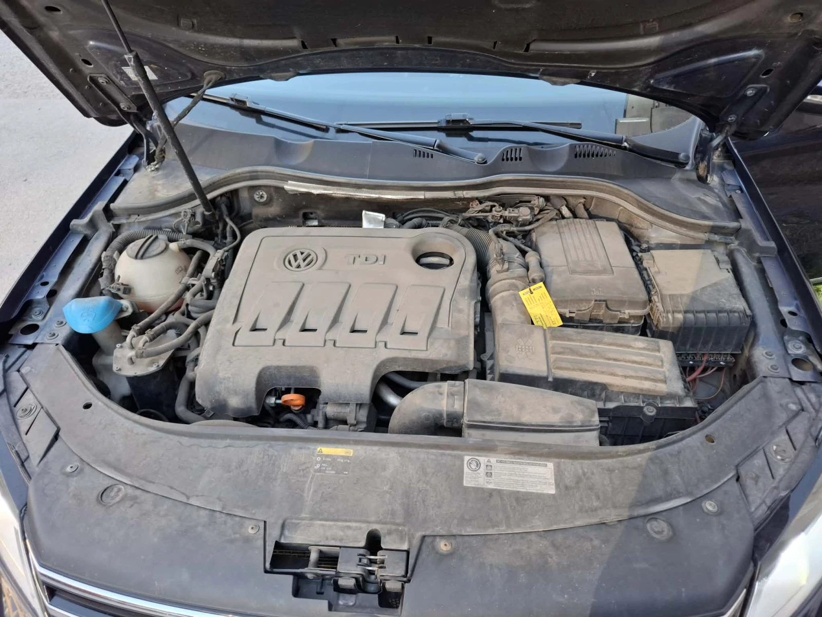 VW Passat B7 Variant, снимка 8 - Автомобили и джипове - 55611152