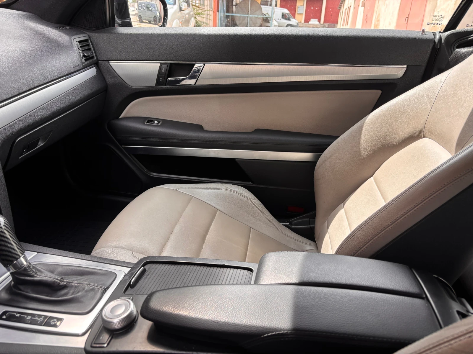 Mercedes-Benz E 250, снимка 12 - Автомобили и джипове - 55624031