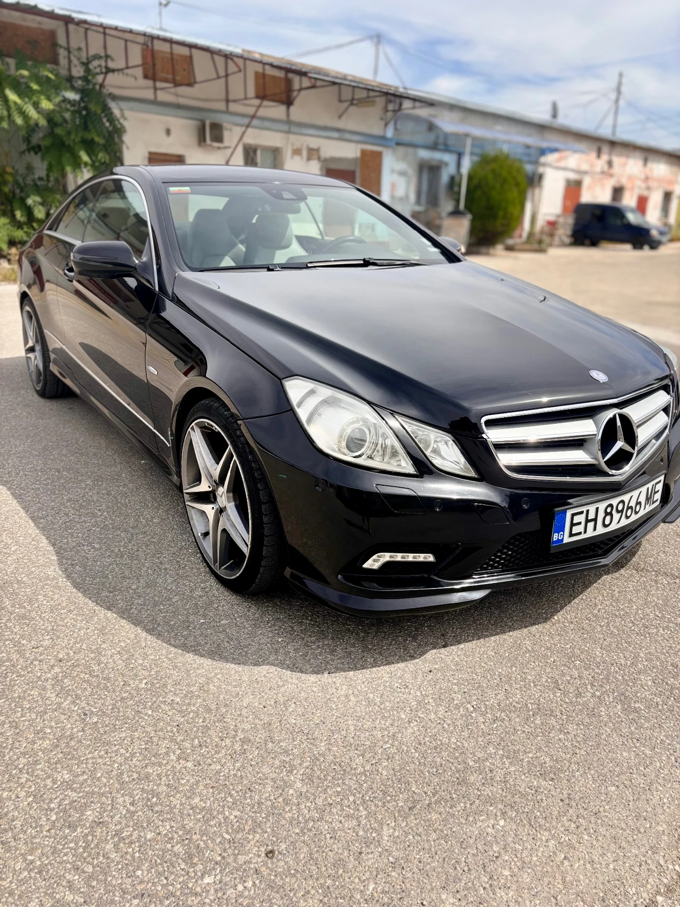 Mercedes-Benz E 250, снимка 3 - Автомобили и джипове - 55624031