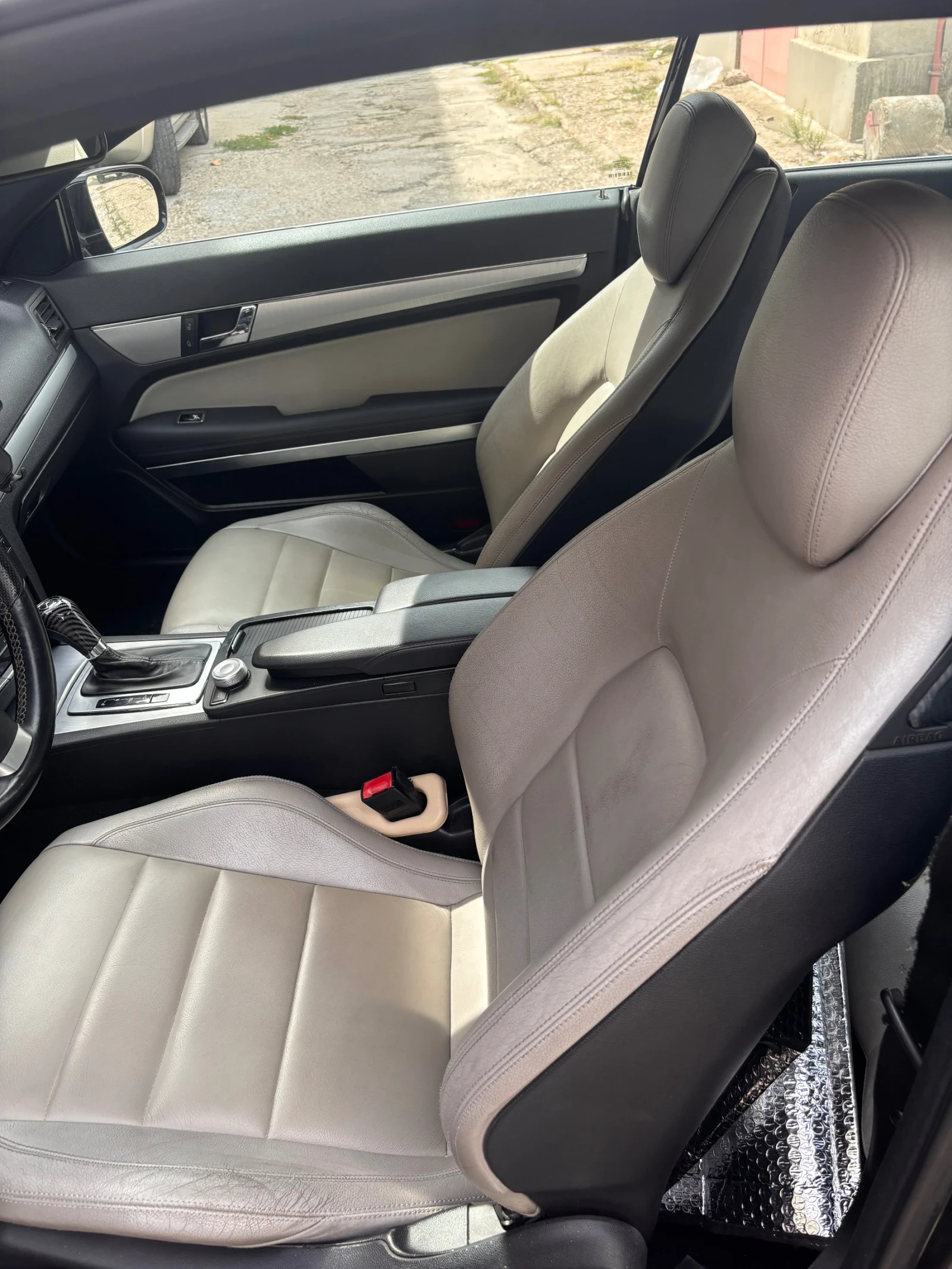 Mercedes-Benz E 250, снимка 10 - Автомобили и джипове - 55624031