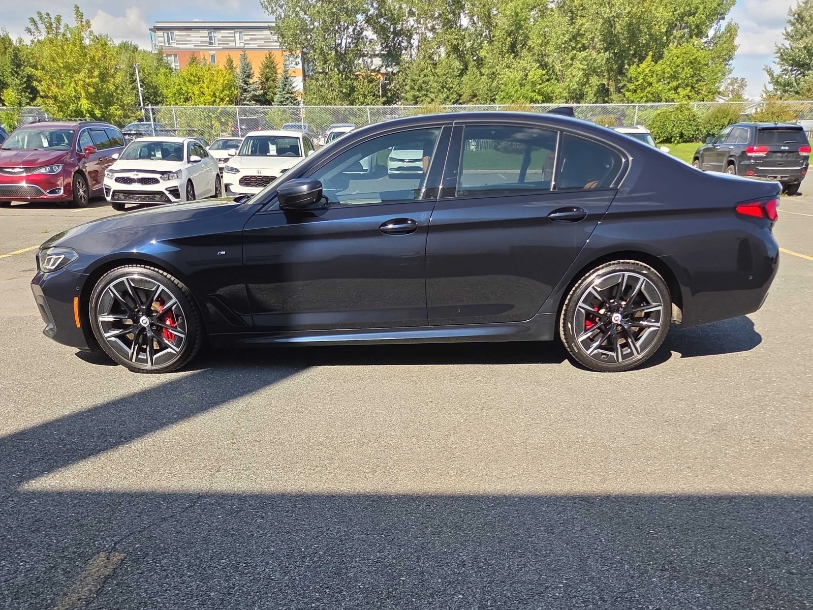 BMW 540 * xDrive * ДИСТРОНИК * HEAD-UP * HARMAN/KARDON, снимка 2 - Автомобили и джипове - 55850136
