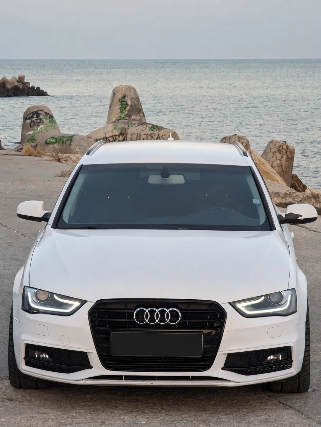 Audi A4 2.0 TDI 177 S-LINE, QUATTRO