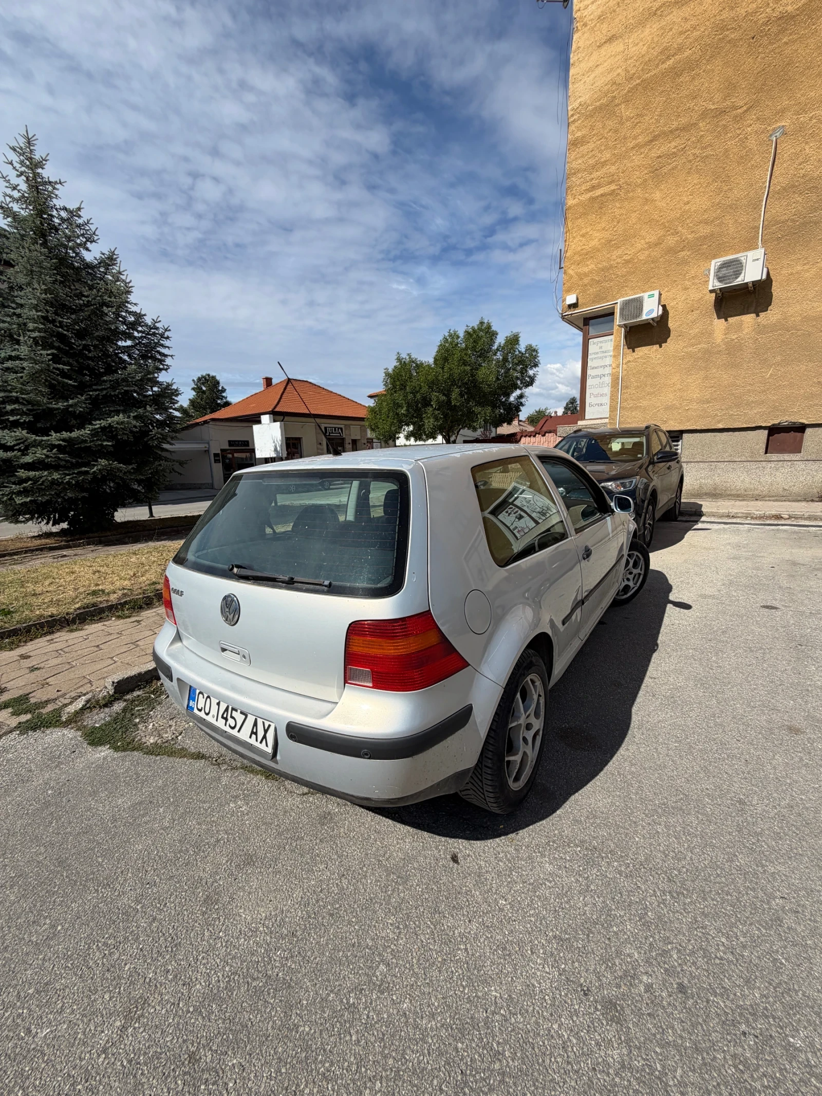 VW Golf, снимка 8 - Автомобили и джипове - 56080302