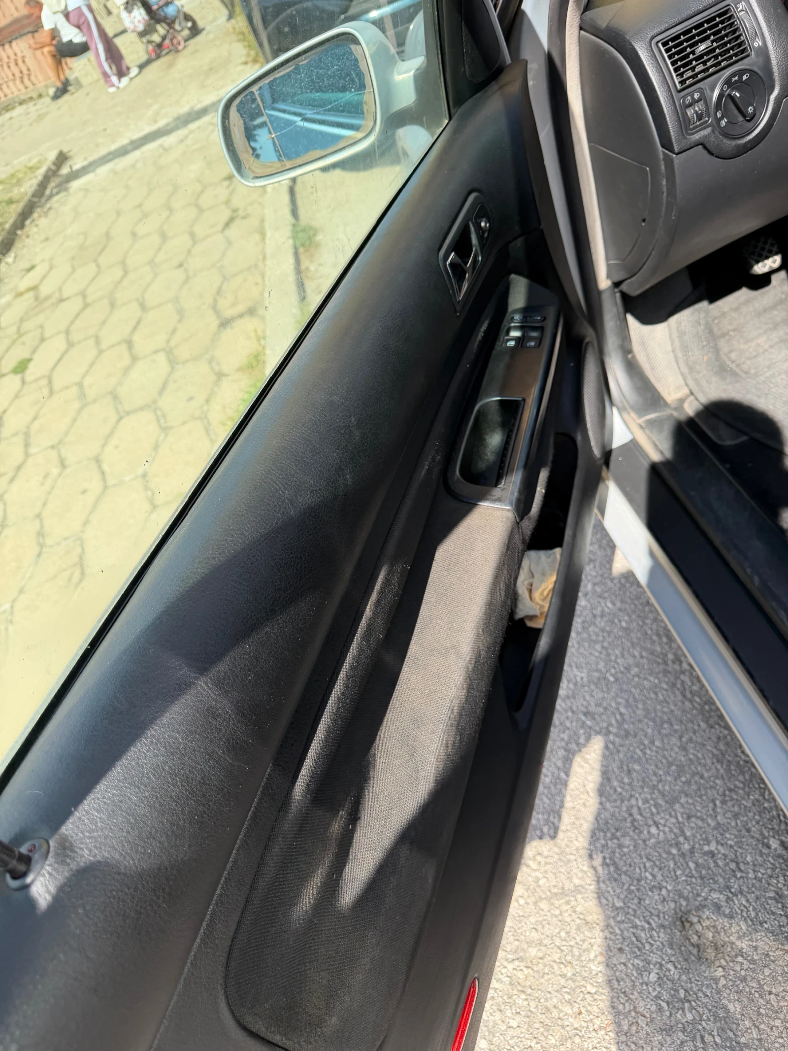 VW Golf, снимка 6 - Автомобили и джипове - 56080302