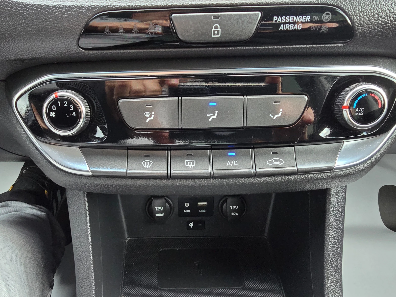 Hyundai I30 1.6CRDI-135K.C, -NAVI EURO6B | Mobile.bg � ����������� 16