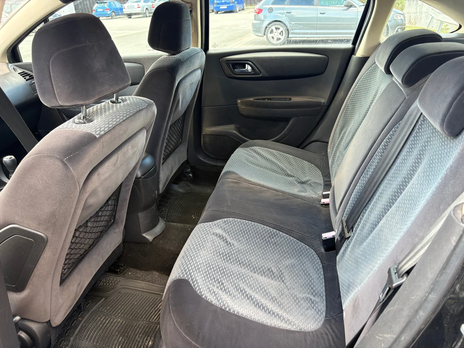 Citroen C4 HDI, снимка 8 - Автомобили и джипове - 56636436