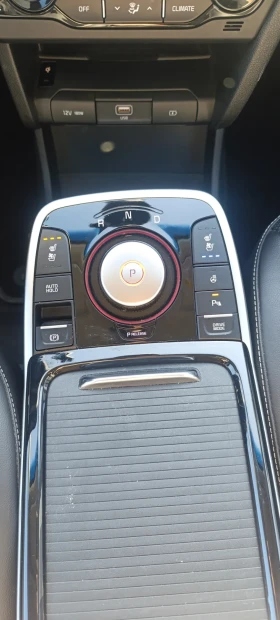 Kia Niro Executive line 64 kWh, SOH 100%, Термопомпа , снимка 11