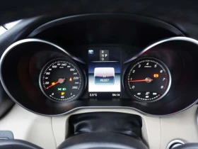 Mercedes-Benz GLC * 300 4MATIC SUV Heated Seats * CARFAX * ЦЕНА ДО Б, снимка 13