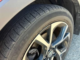 Toyota C-HR * FWD * CARFAX * ОПЦИЯ ЗА ФИНАНСИРАНЕ, снимка 7